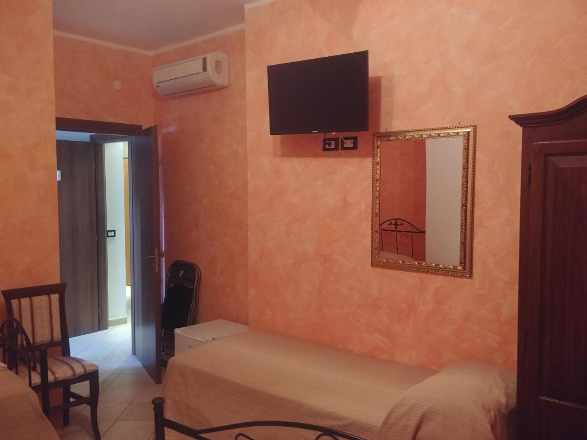 Bed and Breakfast Paradise House Calatabiano Exterior foto